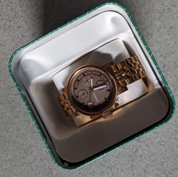 Fossil women's rose gold watch - Picture 5 of 8